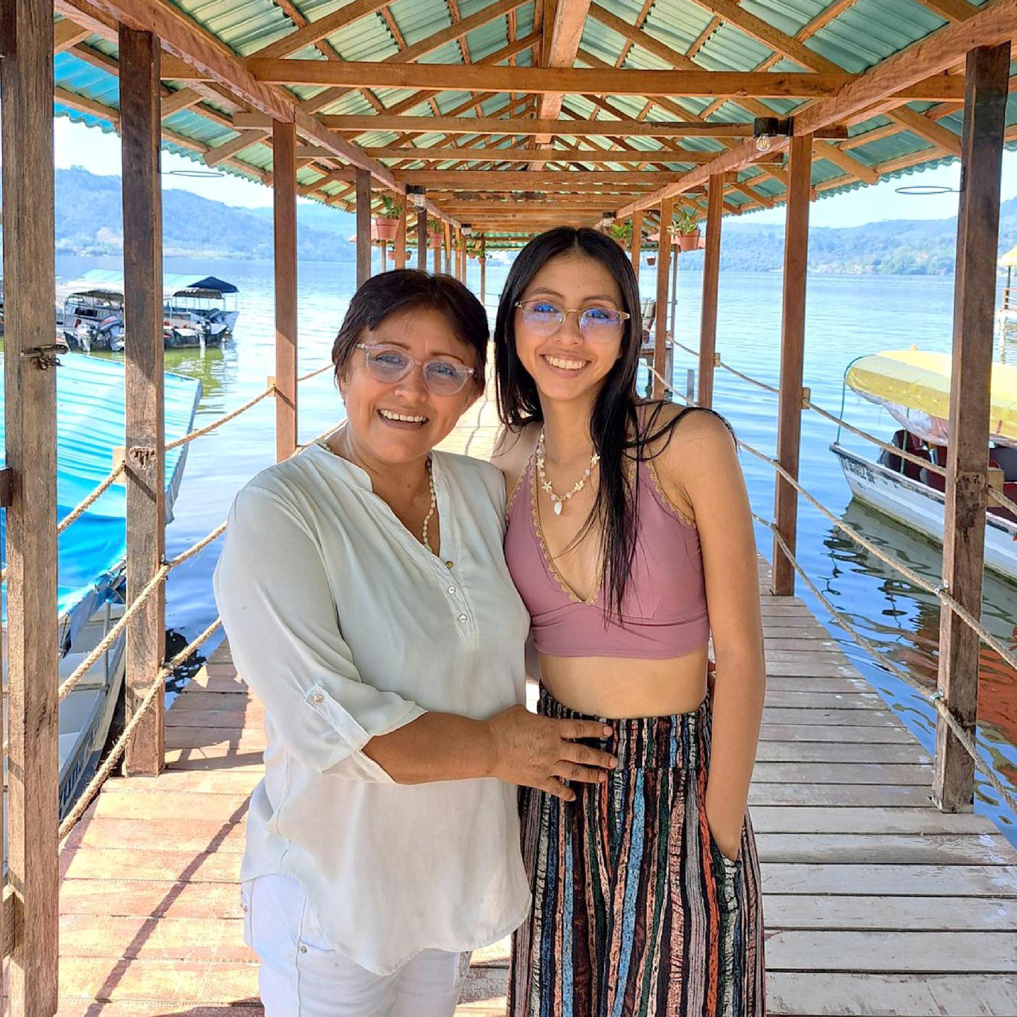 Hotel Laguna Azul & 3*
